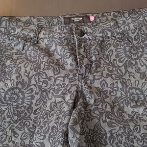 Torrid Black Lace Ankle Jeans, size 16